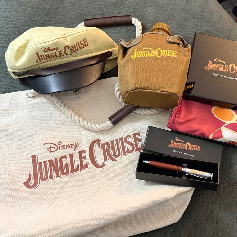 Disney Jungle Cruise Adventure Set